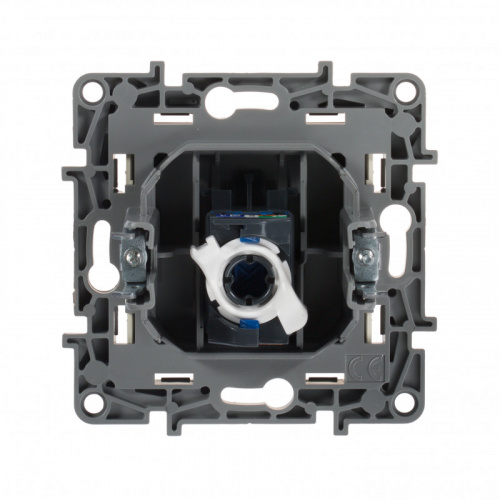 Розетка Legrand 672341