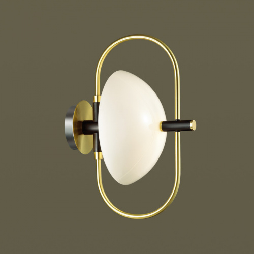 Бра Odeon Light 4674/1W