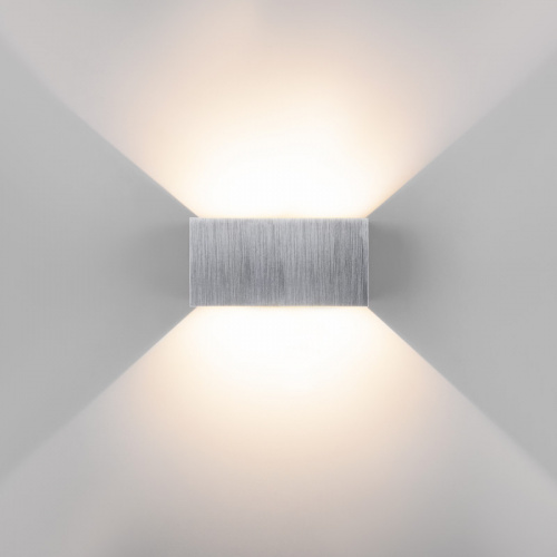 Светильник настенный Elektrostandard WINNER DOUBLE LED алюминий (35137/W) фото 3