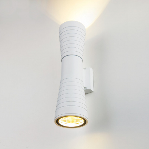 Светильник настенный Elektrostandard 1502 TECHNO LED TUBE DOBLE белый